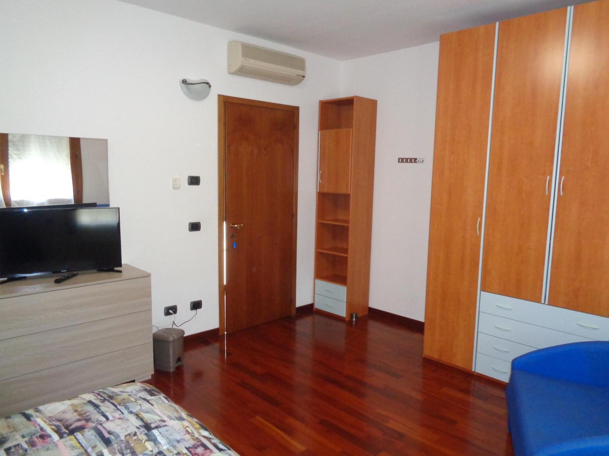 Casa Di Chiara Vicino Venezia E Aeroporto Vce Appartement Campalto Buitenkant foto